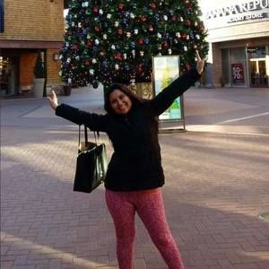 Meet your Posher, Monica